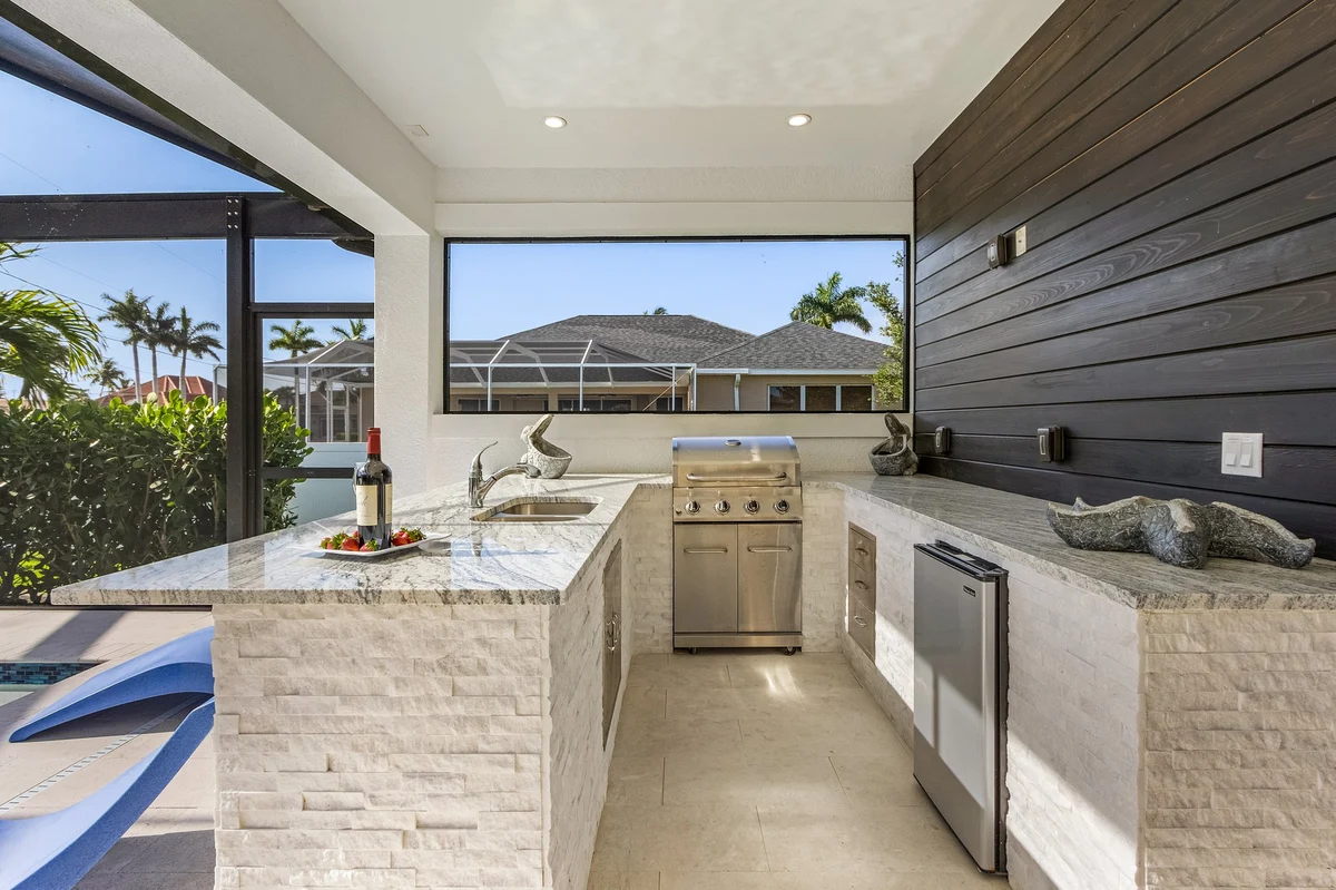 Home in Cape Coral property photo 5