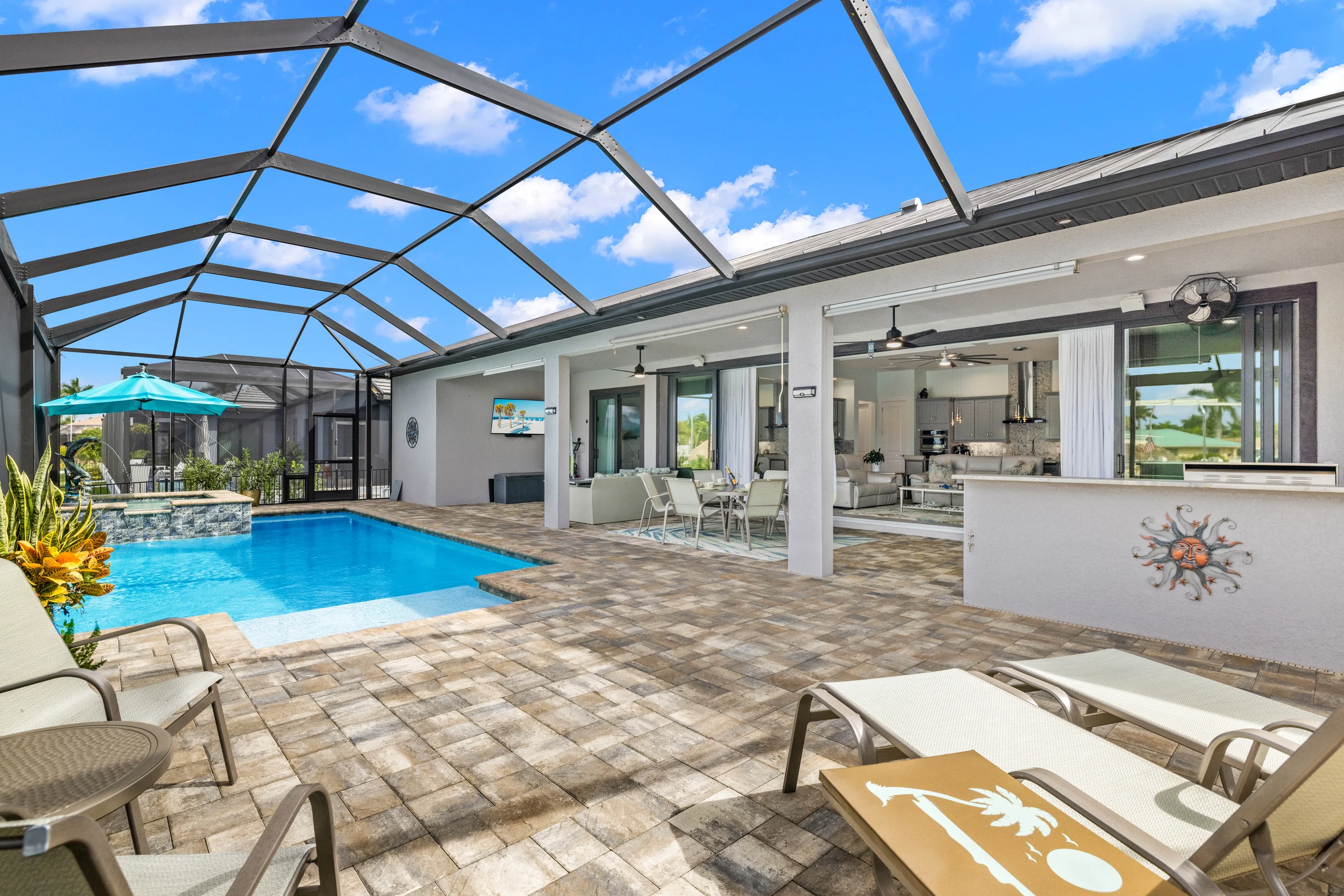 Home in Cape Coral property photo 2