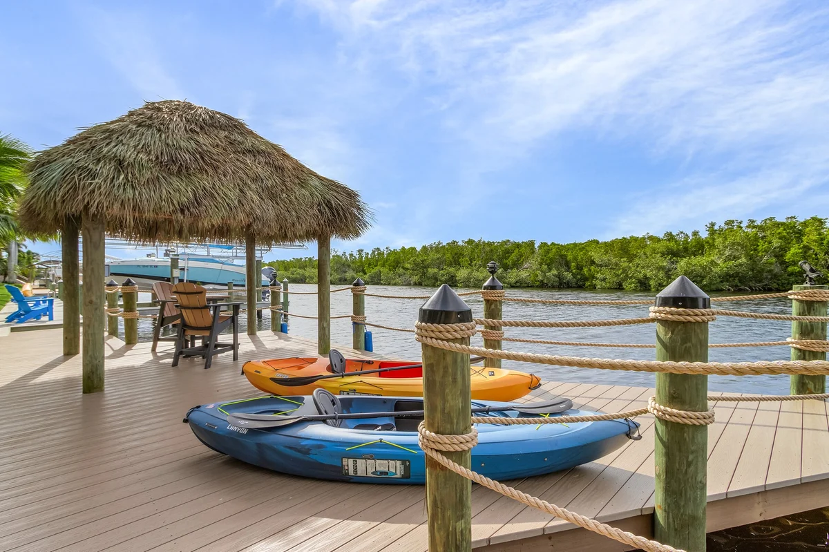 Home in Cape Coral property photo 3