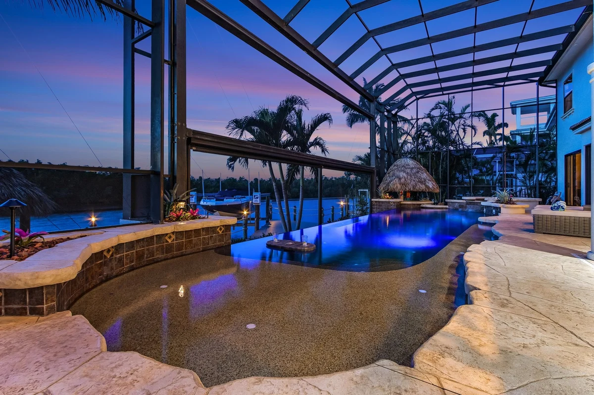 Home in Cape Coral property photo 4