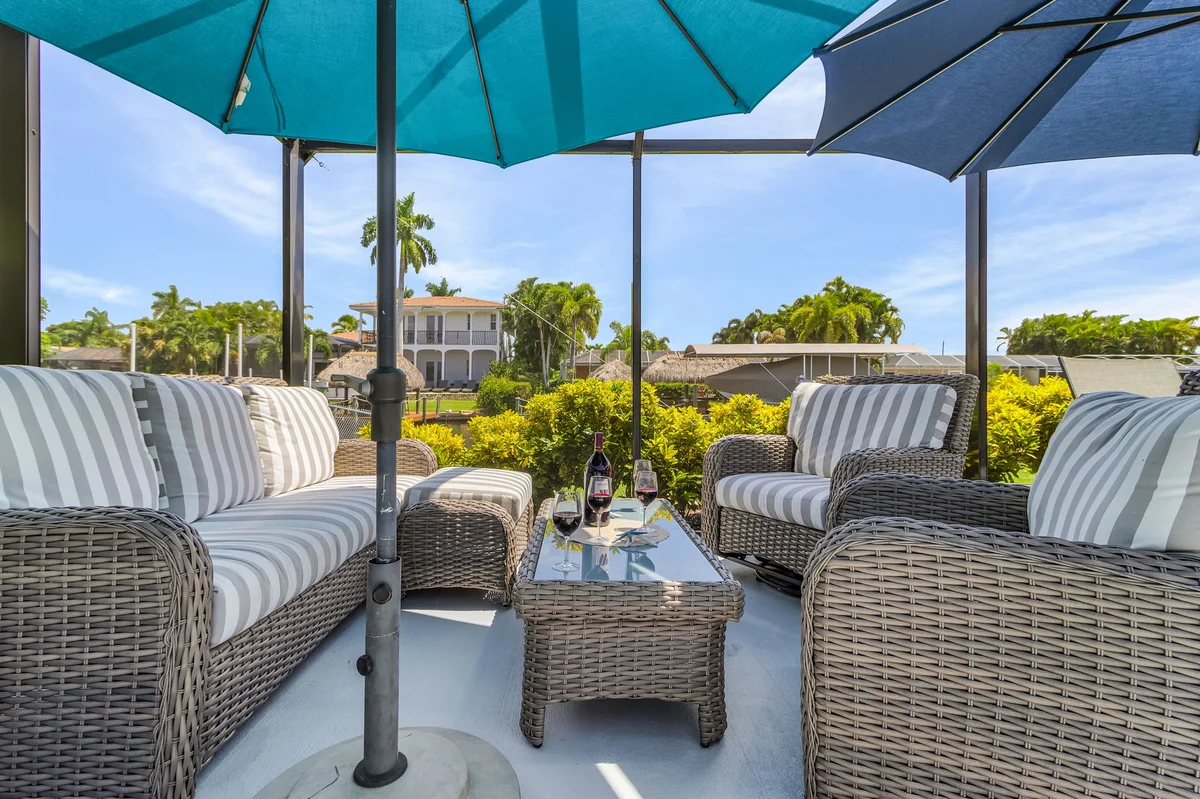 Home in Cape Coral property photo 2