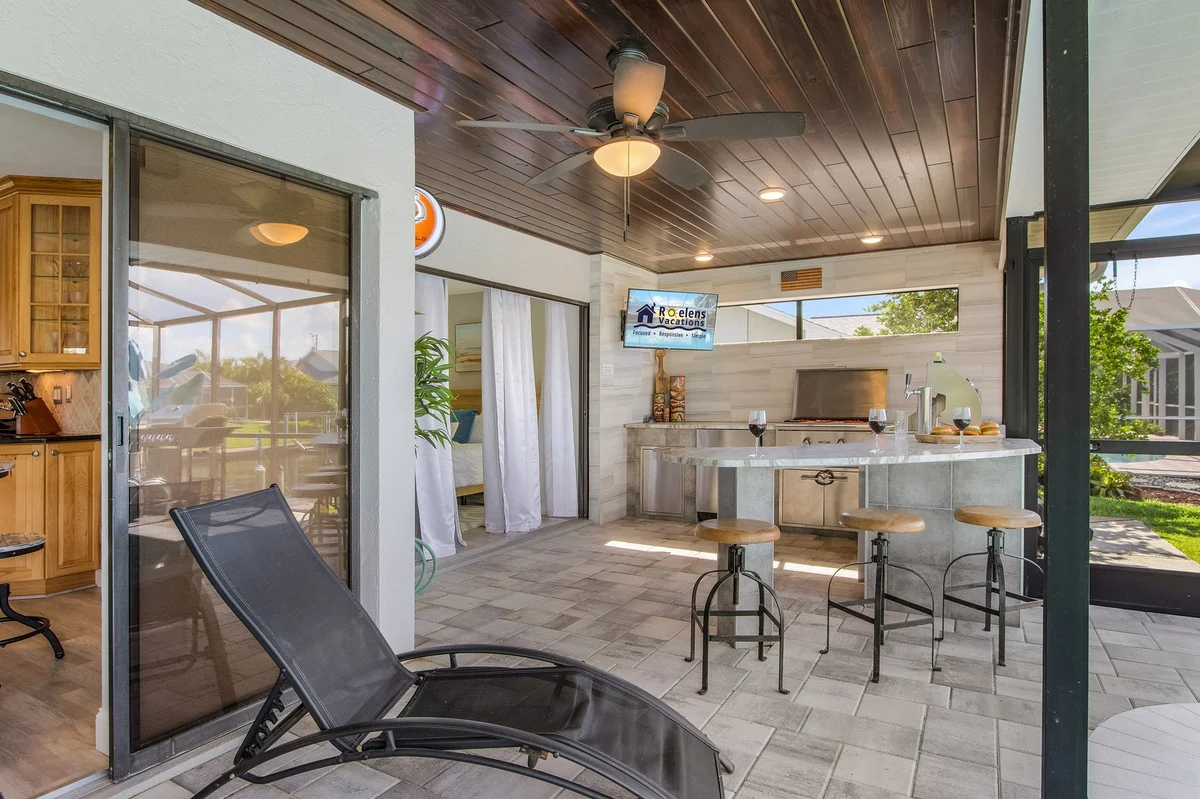 Home in Cape Coral property photo 4