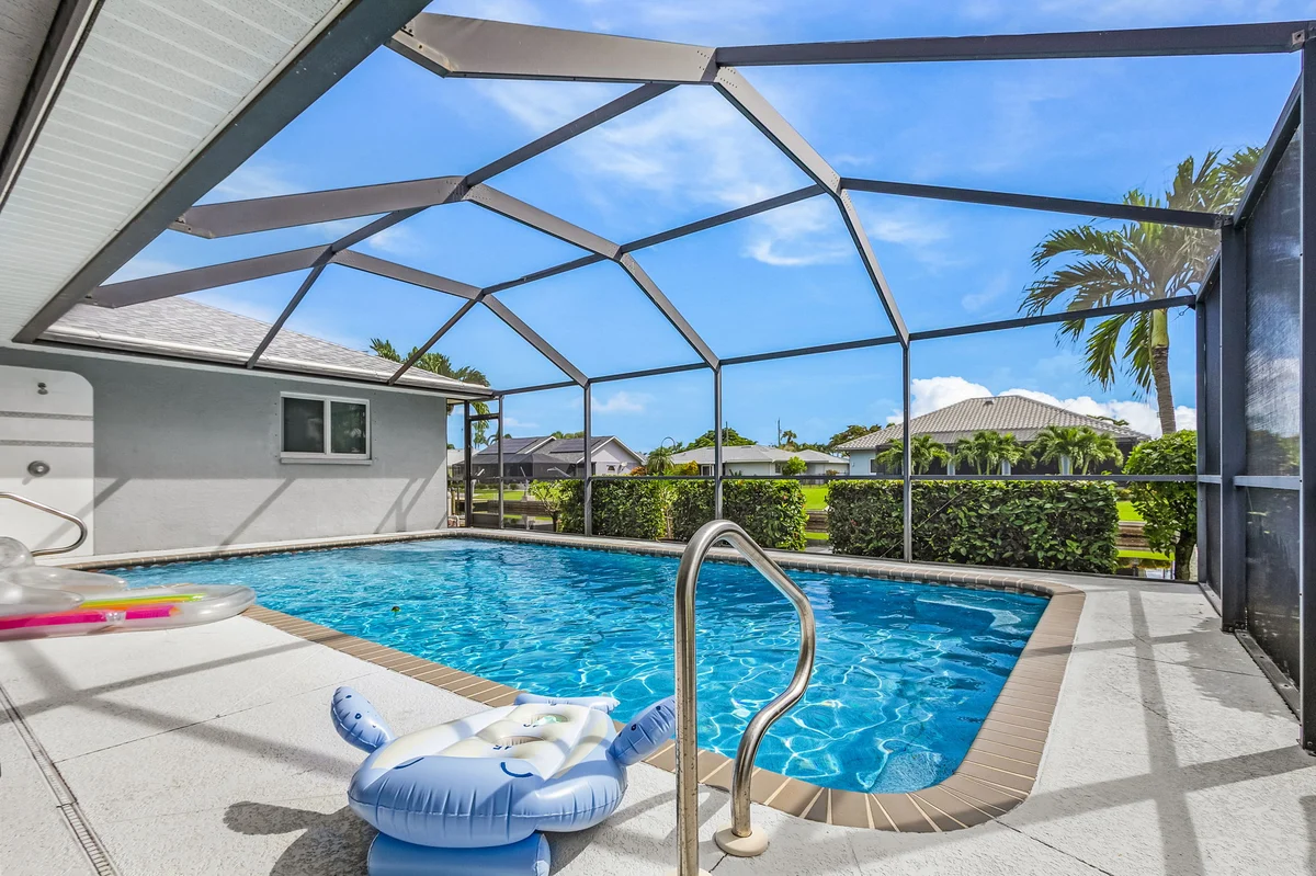 Home in Cape Coral property photo 3