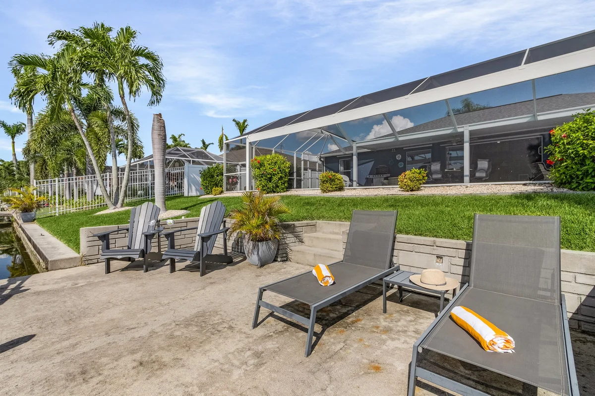 Home in Cape Coral property photo 4