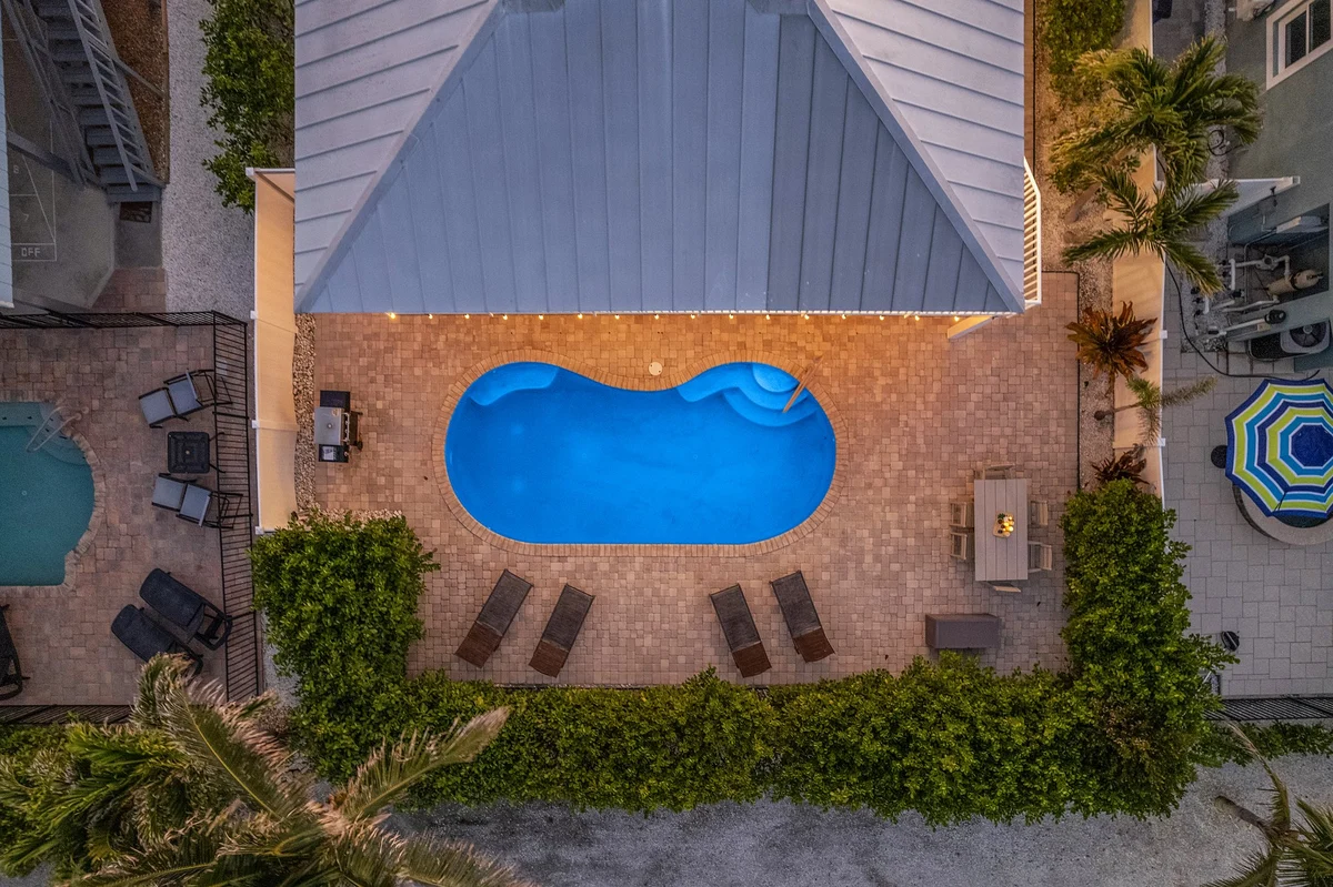 Home in Fort Myers Beach property photo 3