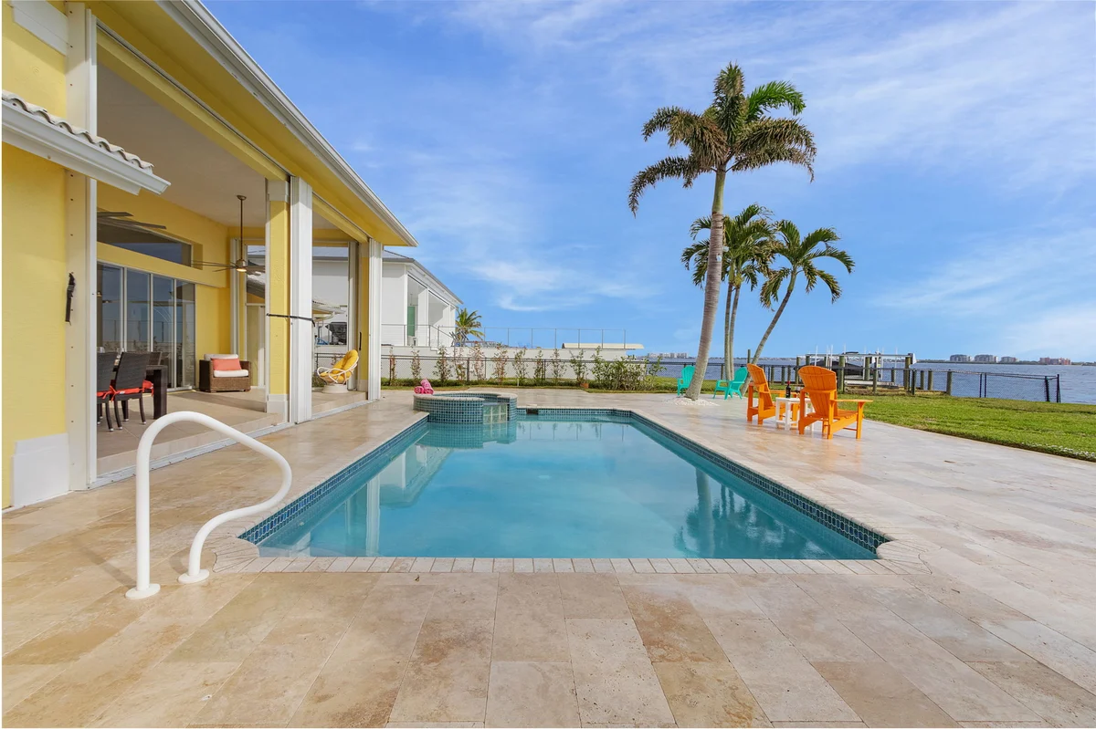Home in Cape Coral property photo 5