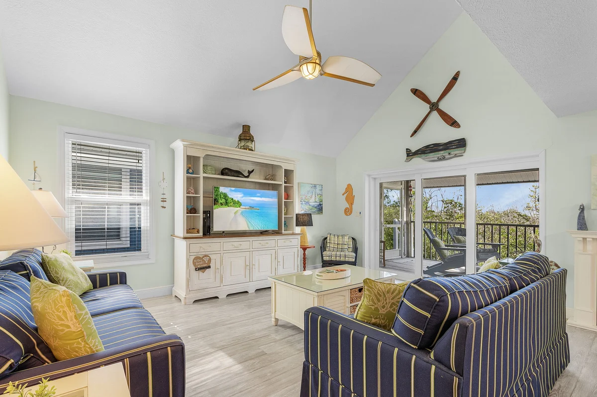 Home in Fort Myers Beach property photo 5