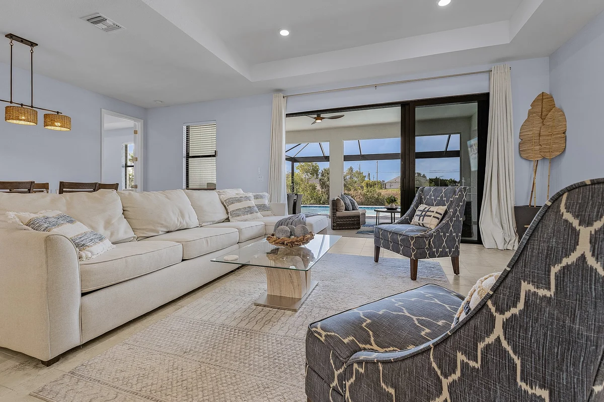 Home in Cape Coral property photo 5