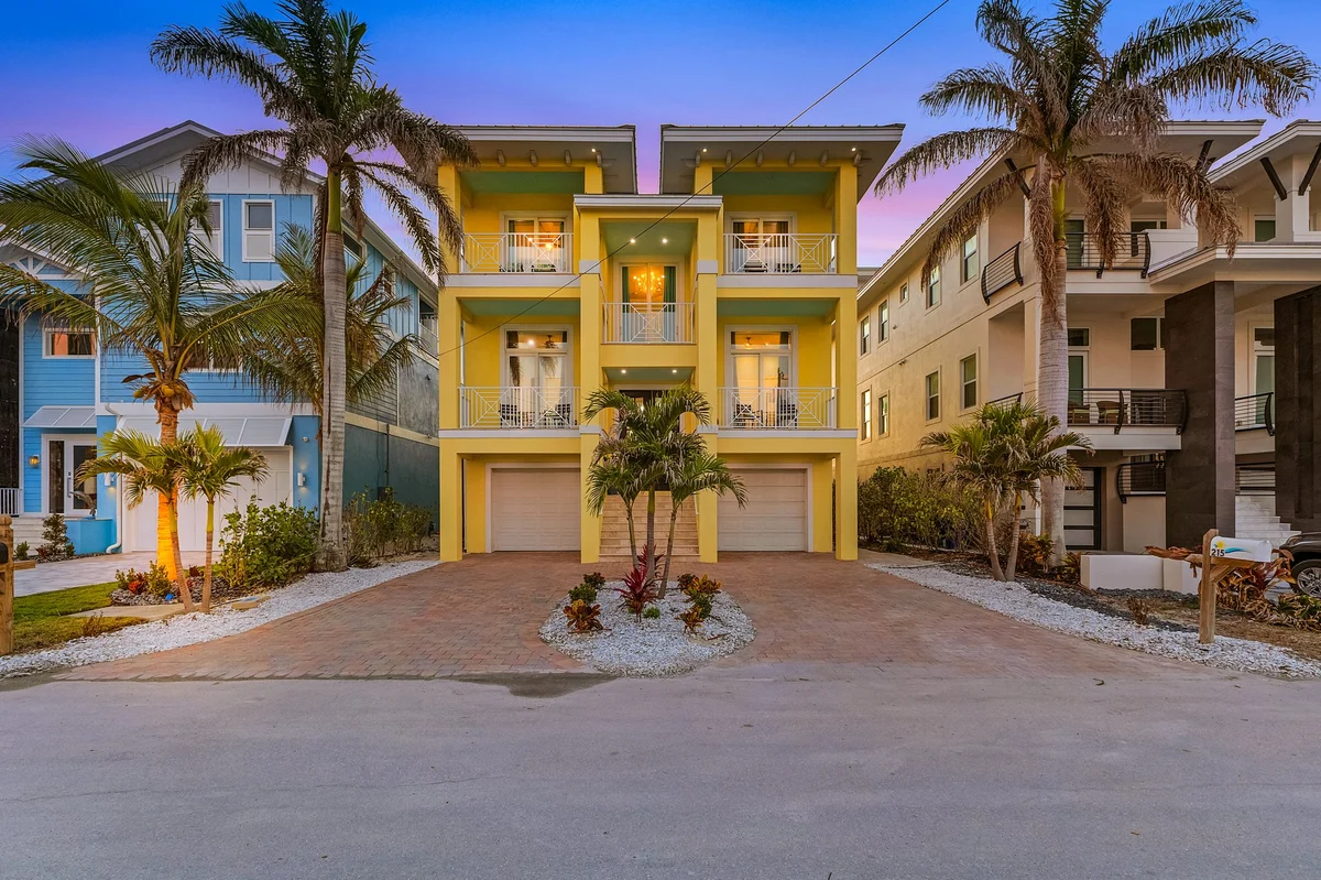 Home in Fort Myers Beach property photo 5