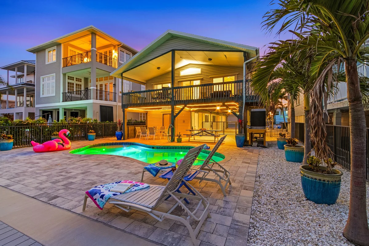 Home in Fort Myers Beach property photo 2