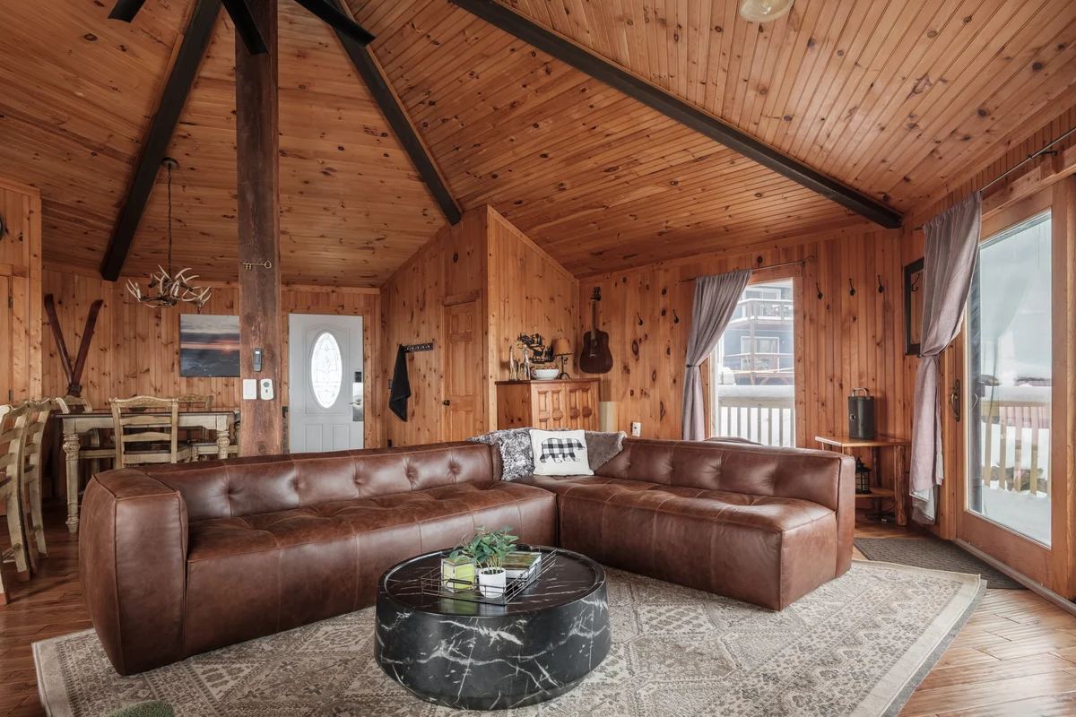 Head in the Clouds Cabin