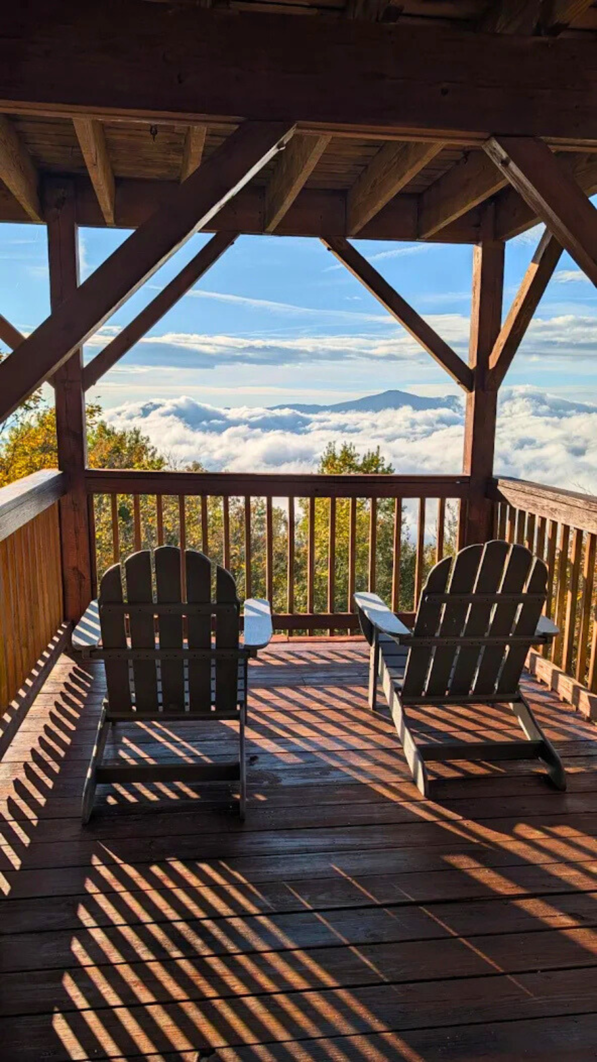 Head in the Clouds Cabin