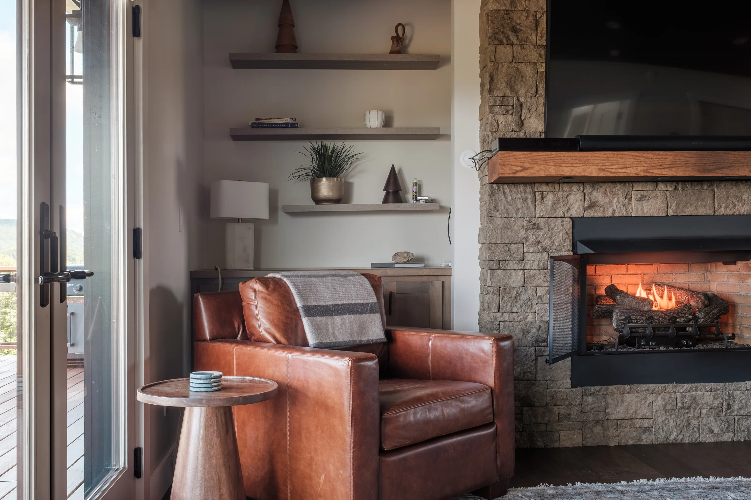 The Oak and Ashe Estate #10
