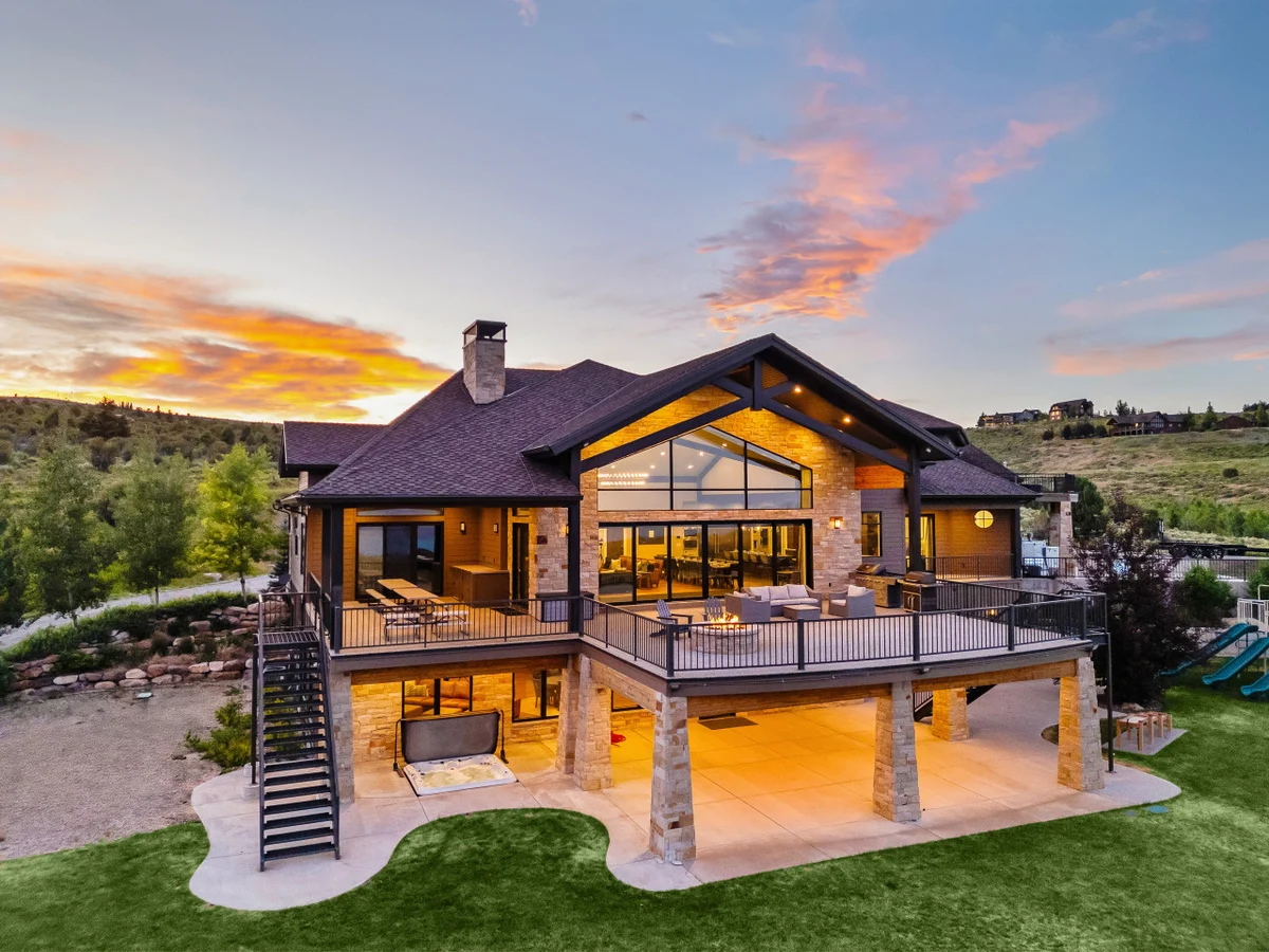 Glenn Haven | Luxury Large Group Getaway Sleeps 60 #177