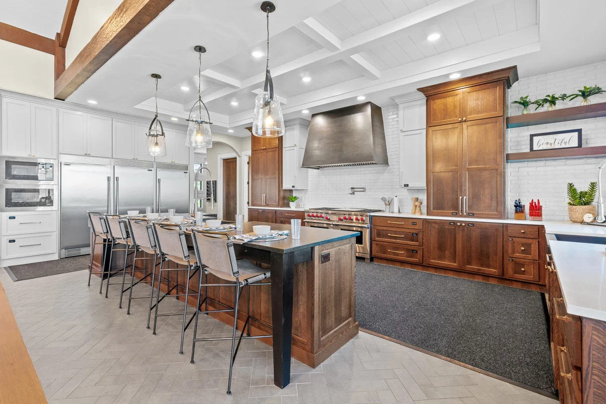 Glenn Haven | Luxury Large Group Getaway Sleeps 60 #162