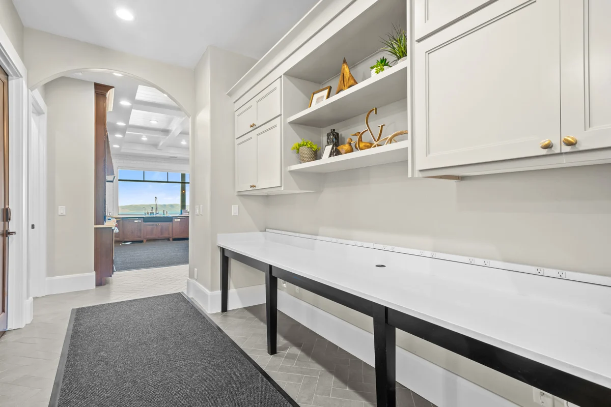 Glenn Haven | Luxury Large Group Getaway Sleeps 60 #157