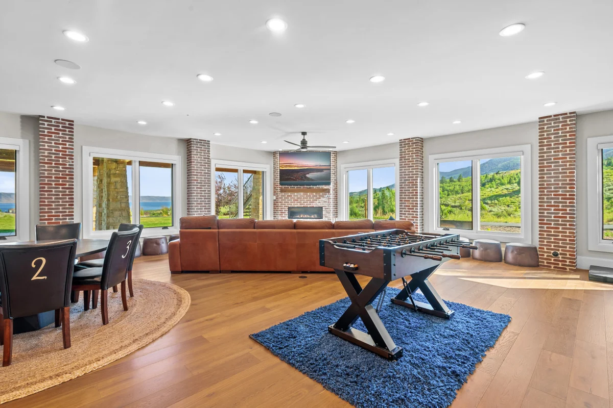 Glenn Haven | Luxury Large Group Getaway Sleeps 60 #277