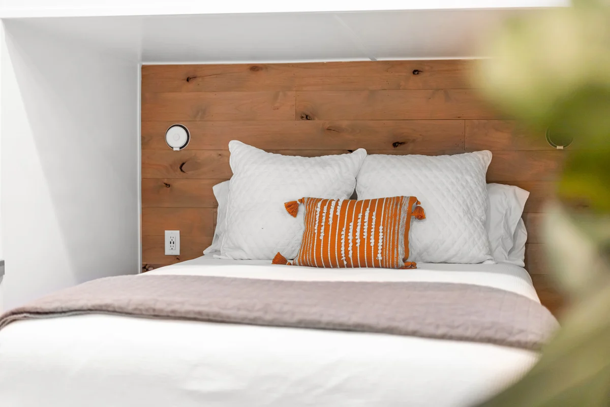Glenn Haven | Luxury Large Group Getaway Sleeps 60 #205