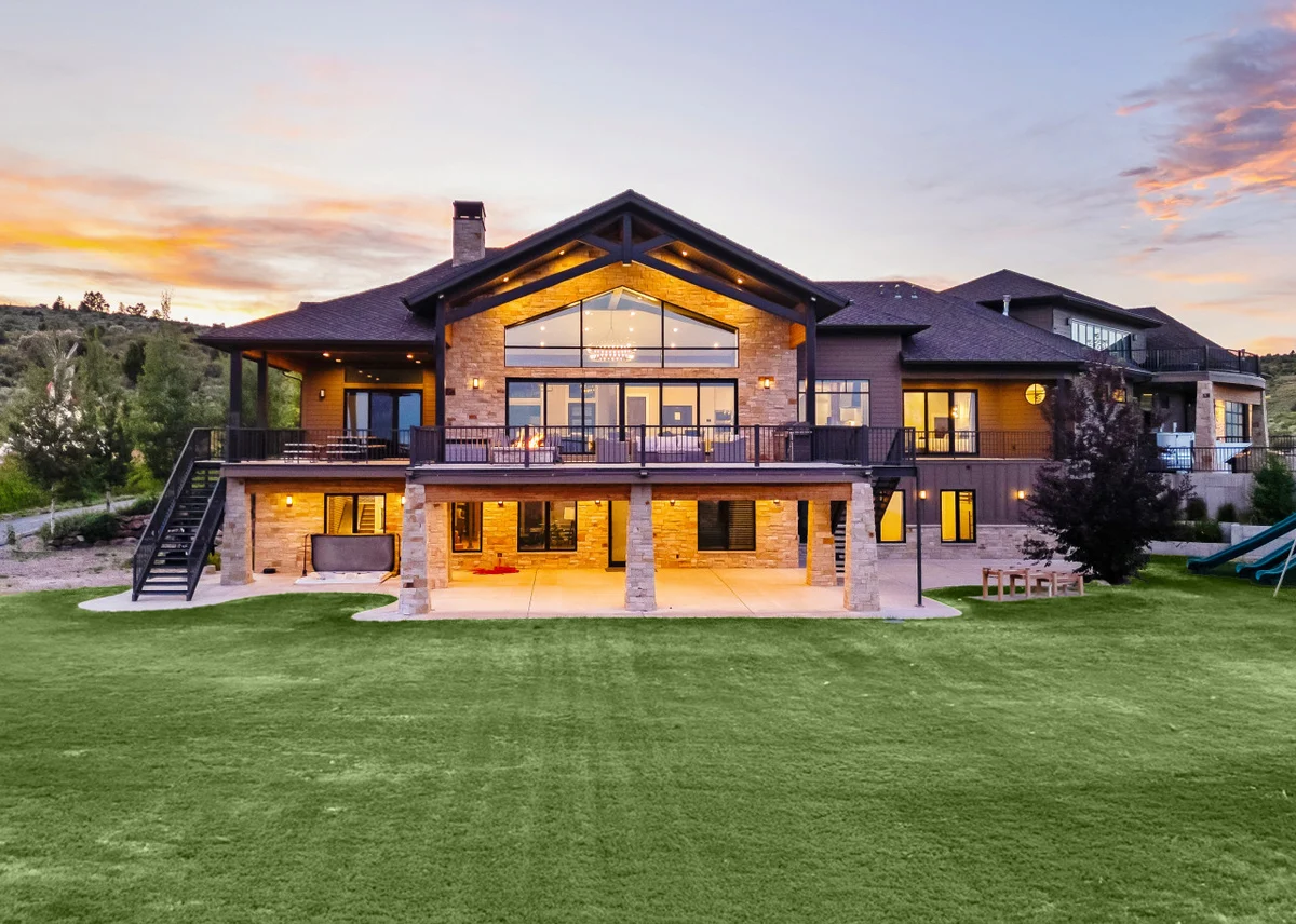 Glenn Haven | Luxury Large Group Getaway Sleeps 60 #255