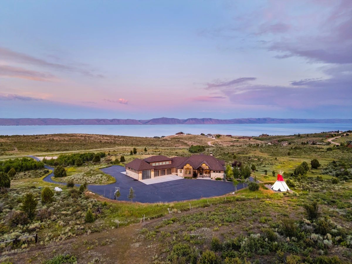 Glenn Haven | Luxury Large Group Getaway Sleeps 60 #206