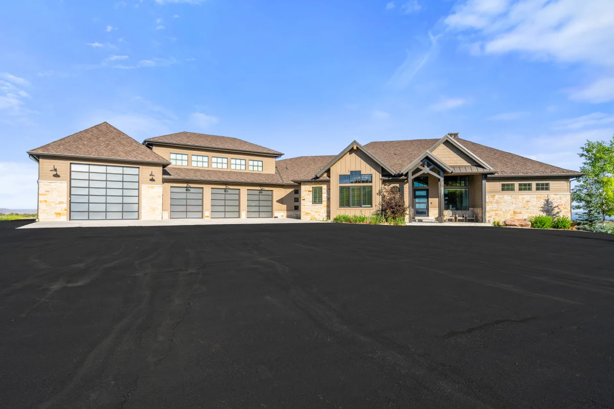 Glenn Haven | Luxury Large Group Getaway Sleeps 60 #257