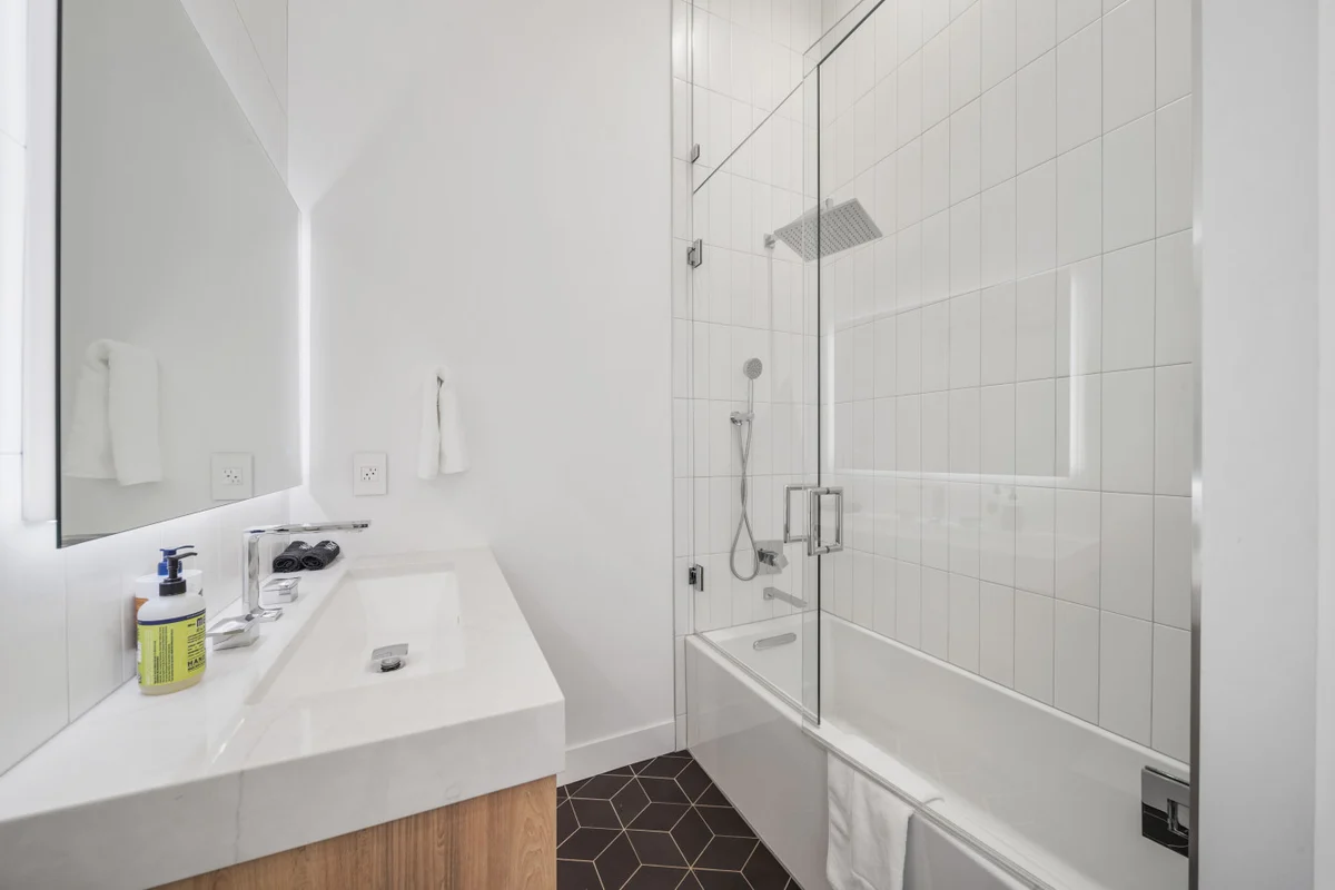 Luxury Modern Home - Walk to Lifts/Ski/Trails #99