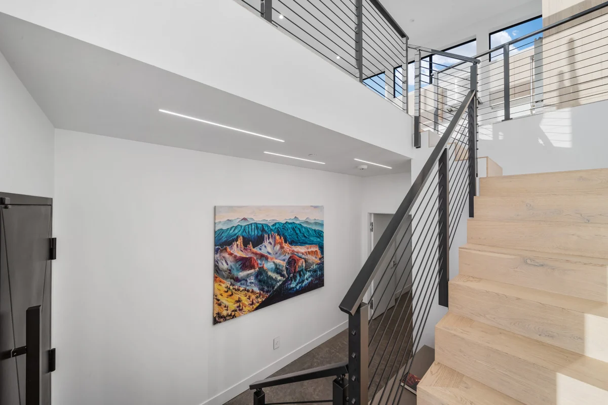 Luxury Modern Home - Walk to Lifts/Ski/Trails #76