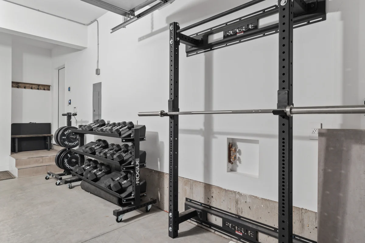 Luxury Modern Home - Walk to Lifts/Ski/Trails #85