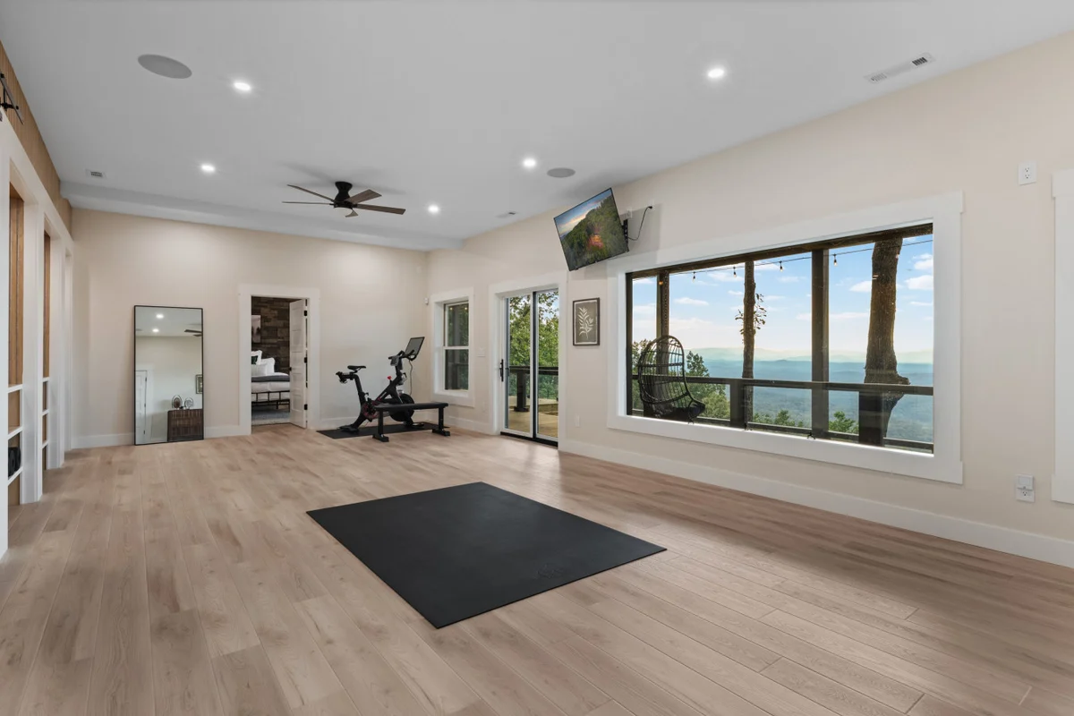 Blue Ridge Luxe, 180 Mtn Views, Sunsets, Sauna, Spa #191