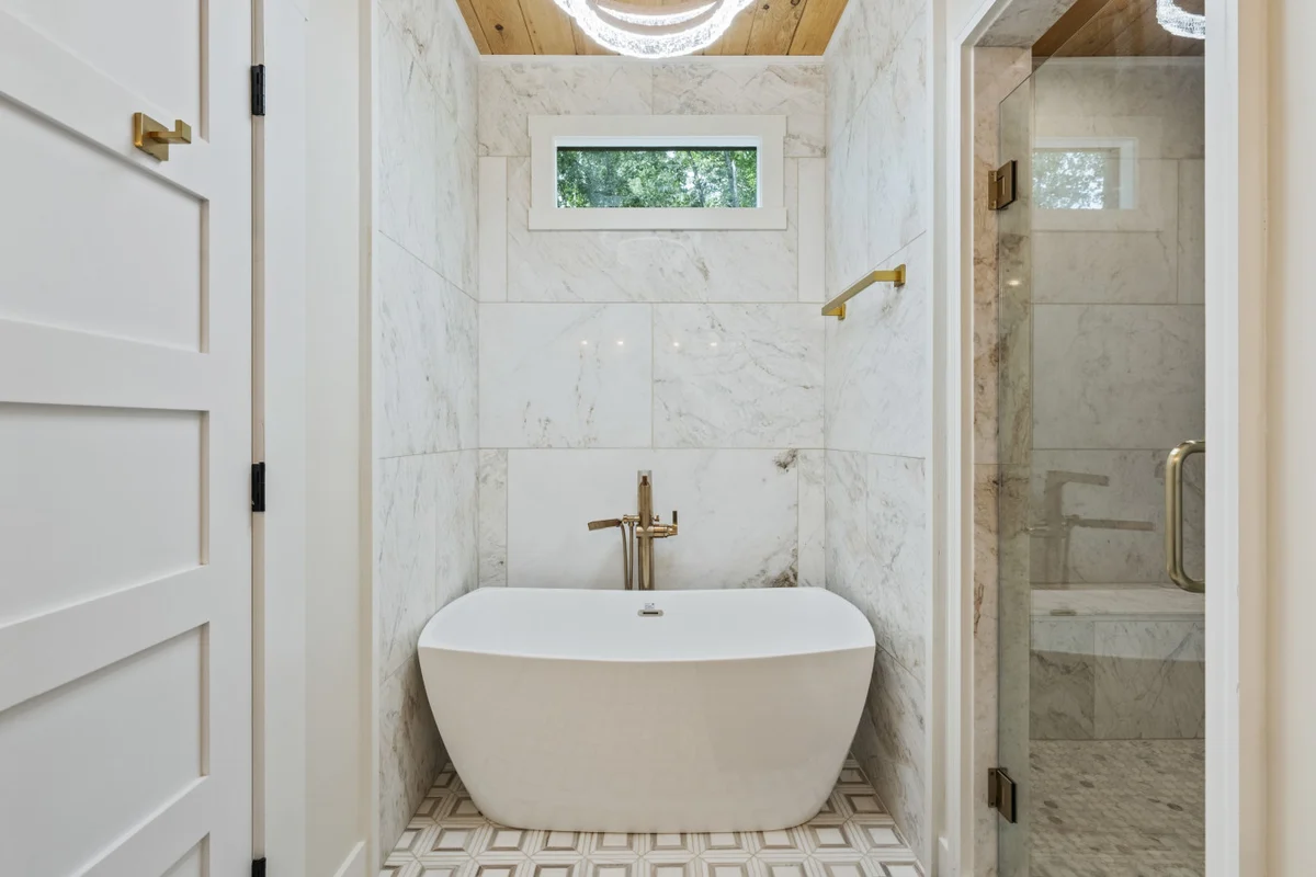 Blue Ridge Luxe, 180 Mtn Views, Sunsets, Sauna, Spa #161