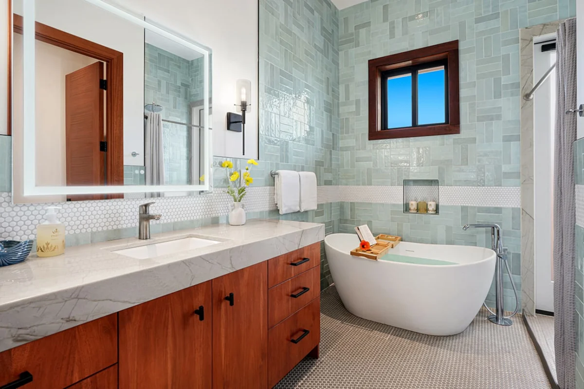 Kauai Oasis Luxe Ocean View, Pool SPA AC Sleep22 #105
