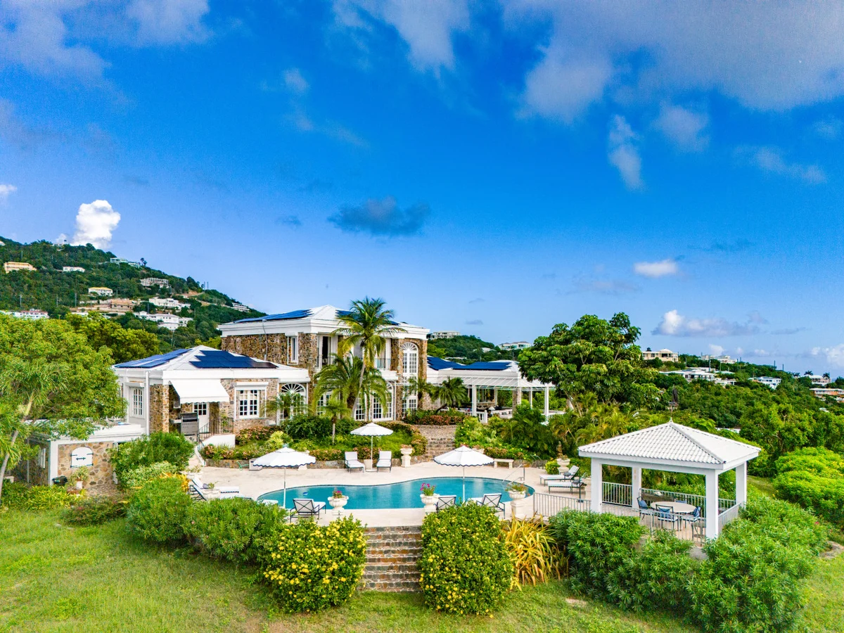 Home in St. Thomas property photo 2