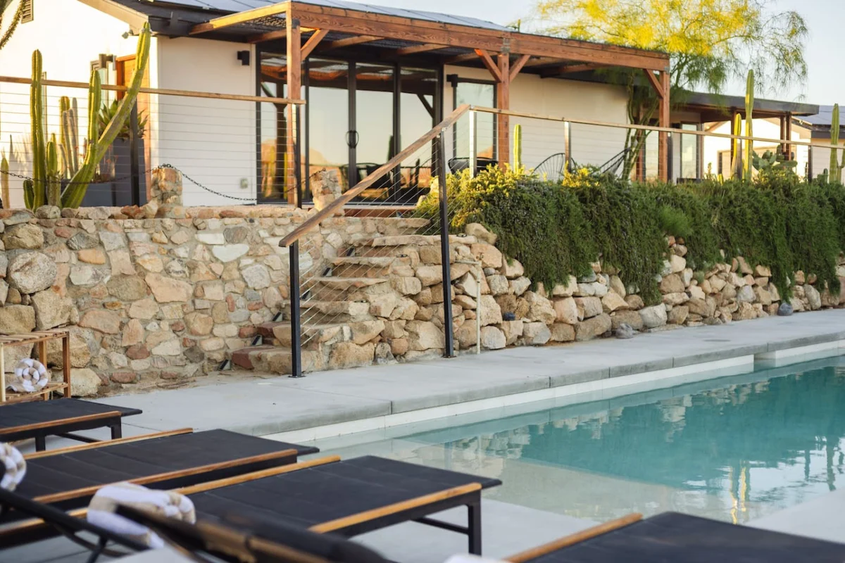 Calico Landing, Desert Pool + Spa Retreat #116