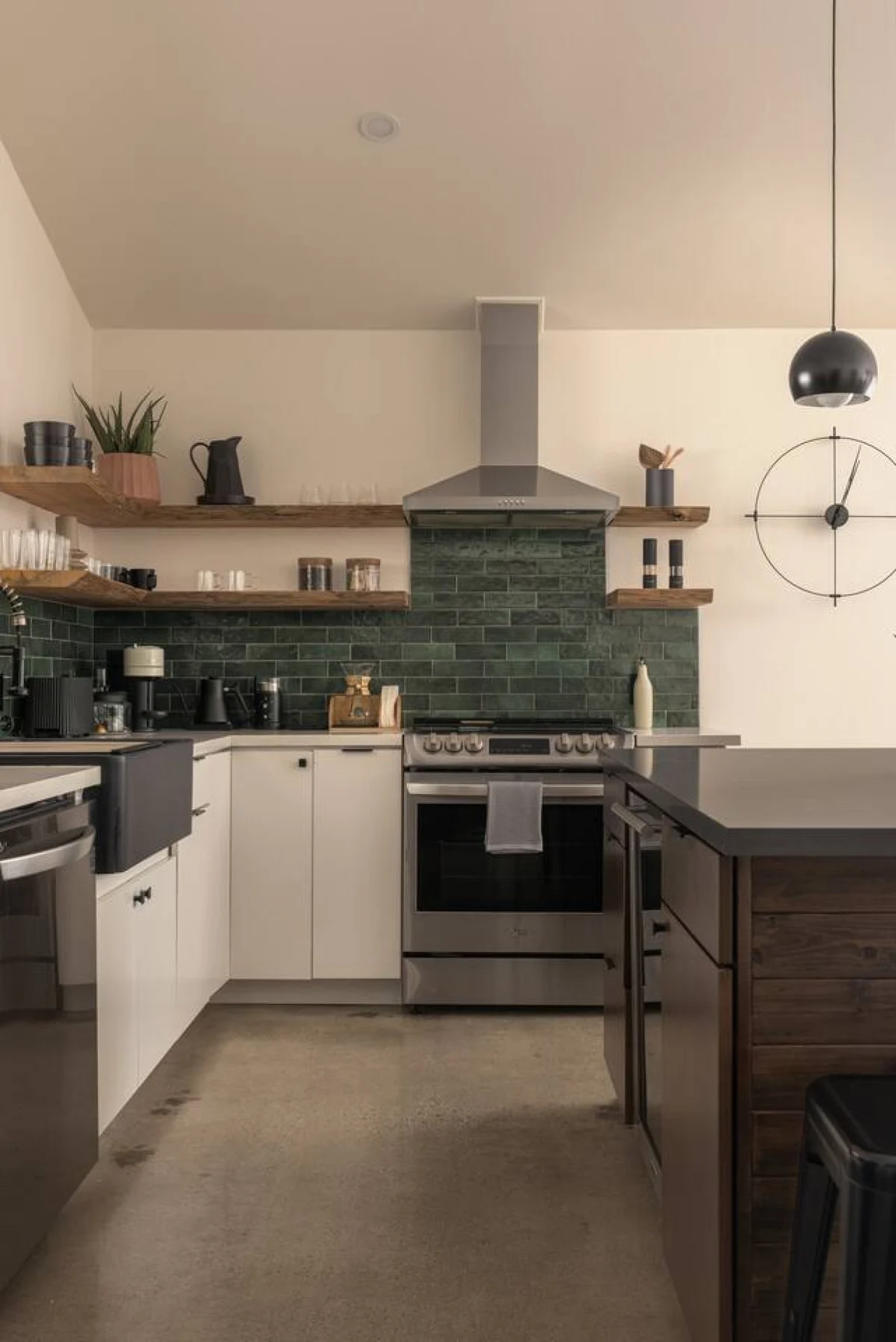 Calico Landing, Desert Pool + Spa Retreat #96