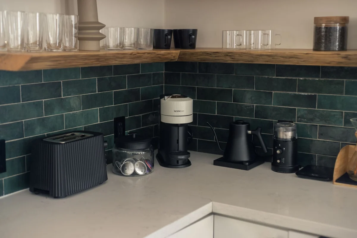 Calico Landing, Desert Pool + Spa Retreat #110