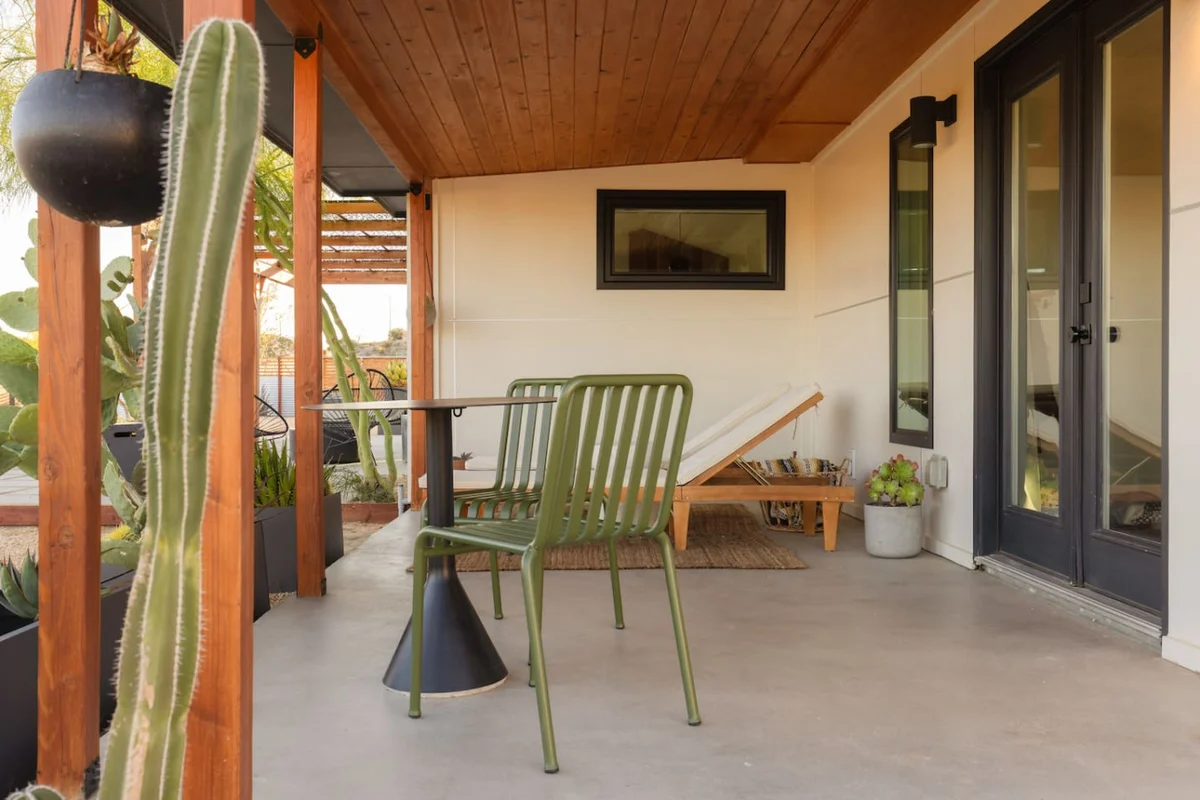 Calico Landing, Desert Pool + Spa Retreat #124