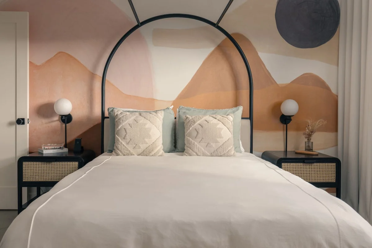 Calico Landing, Desert Pool + Spa Retreat #73