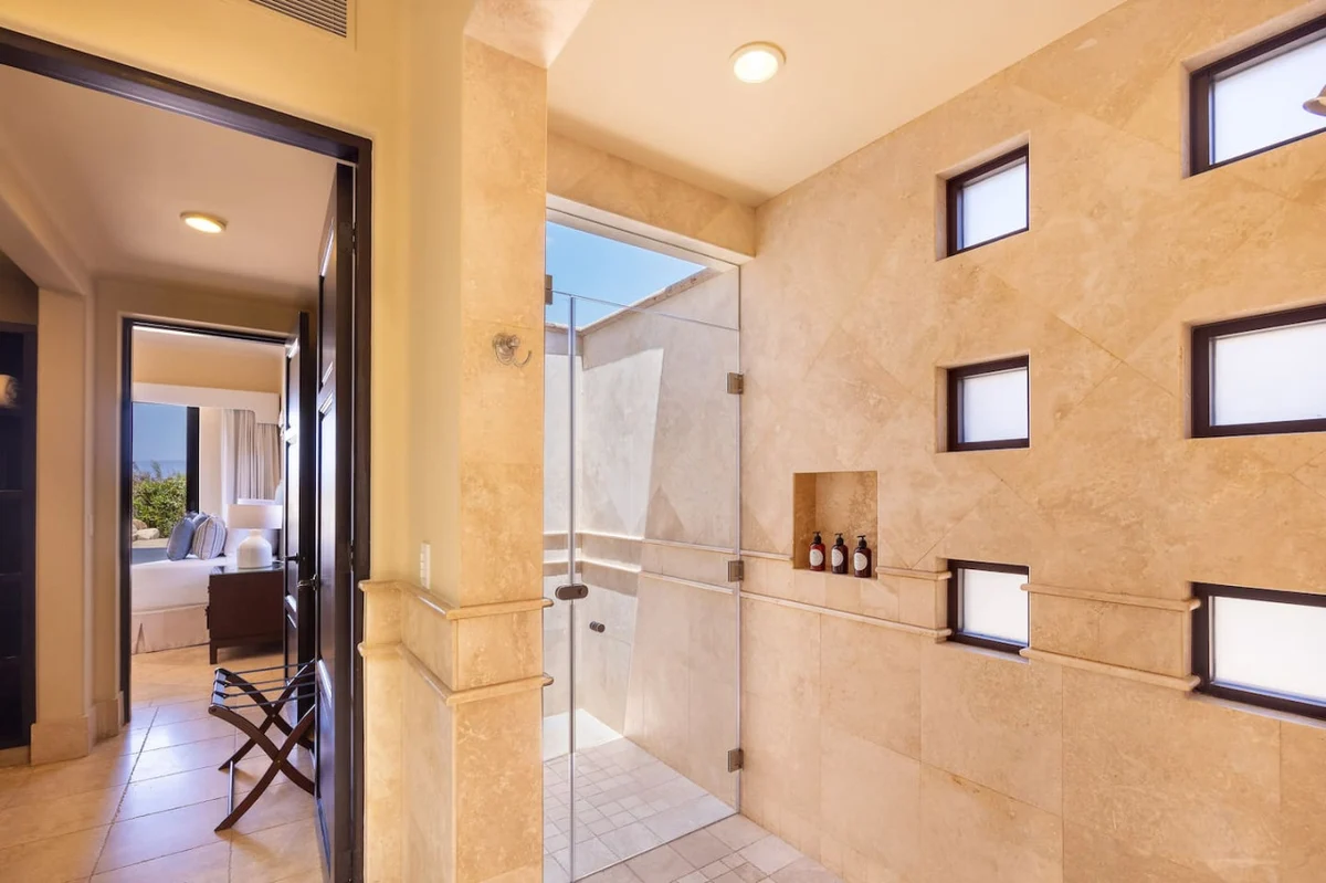 Elegant 4-Bedroom Getaway w/ Media Room, Sleeps 14 #71