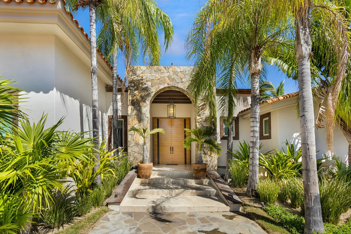 Palmilla Estate 46 – Luxury 5-BR Villa with Palmilla Dunes Club Access & Private Pool #110