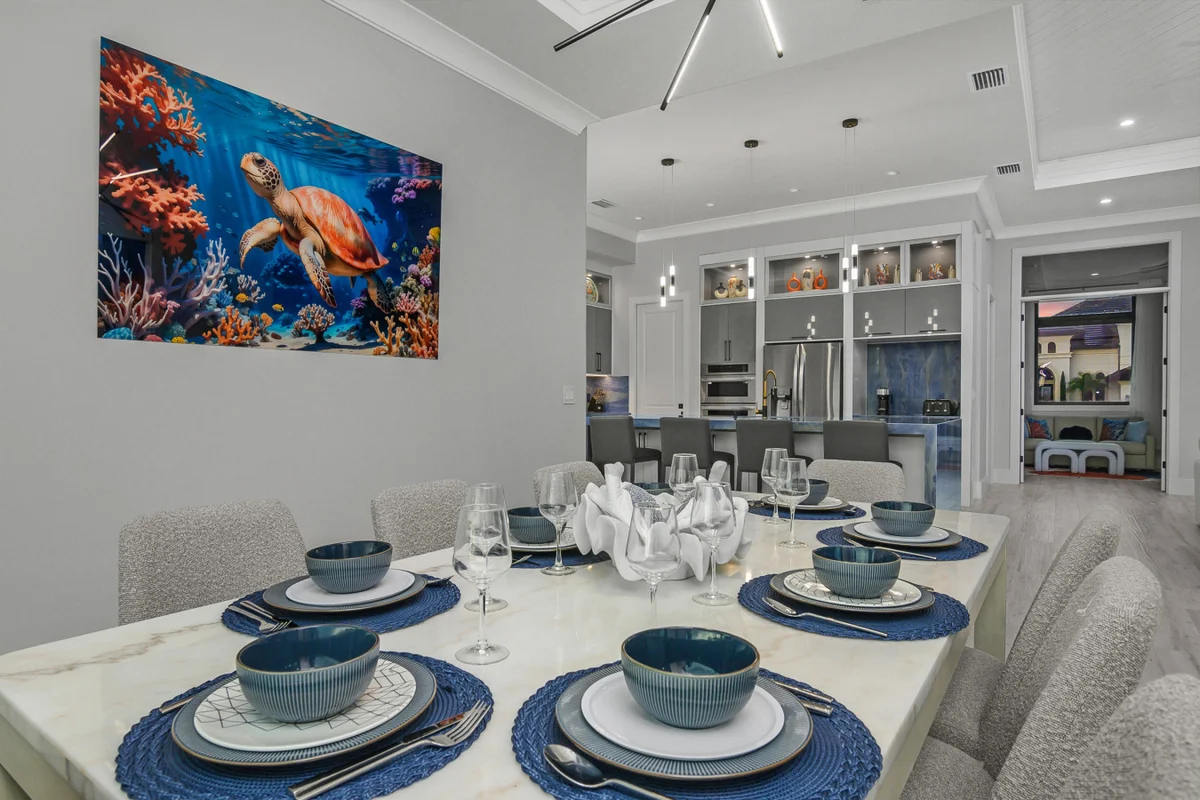 Marco Premium Escape/Waterfront #77