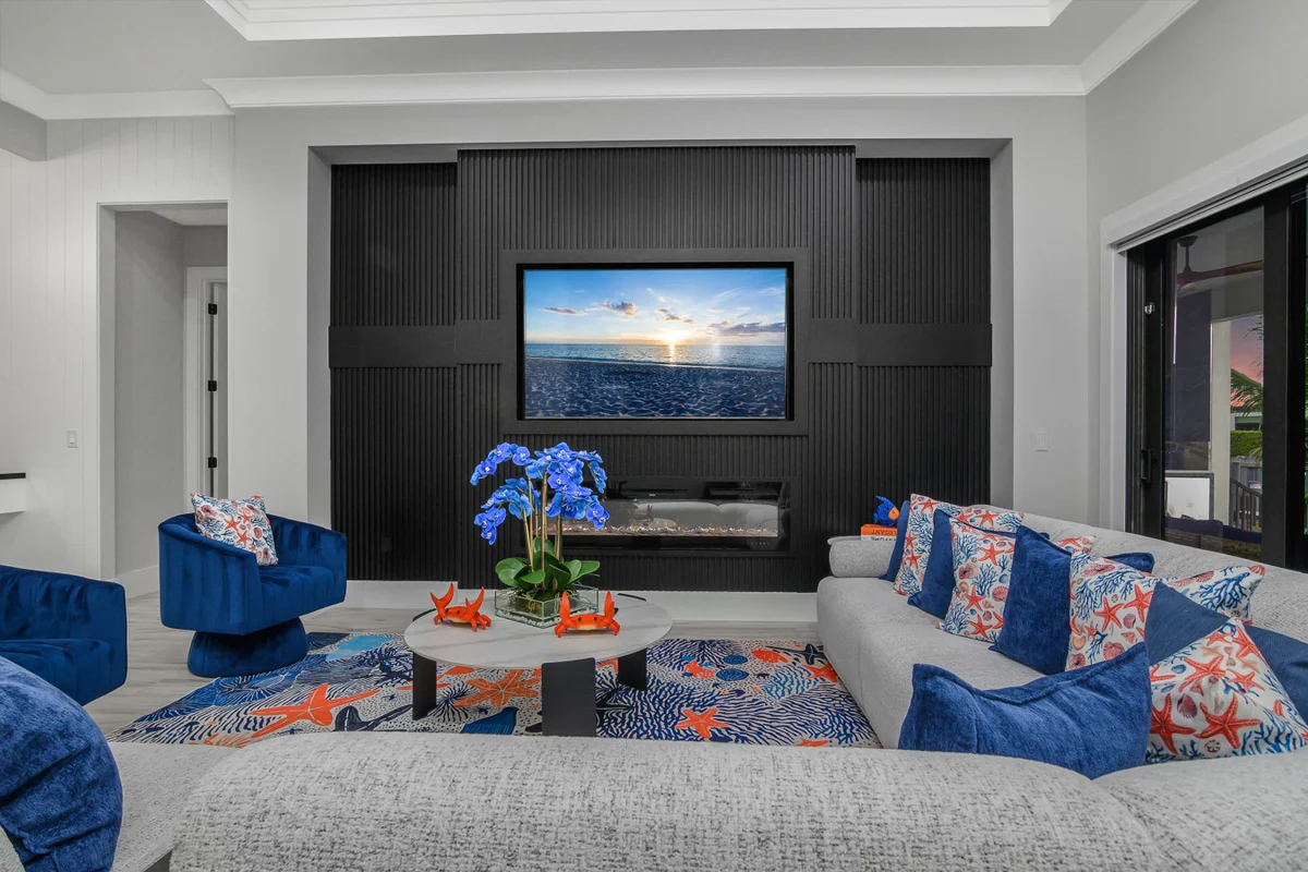 Marco Premium Escape/Waterfront #66
