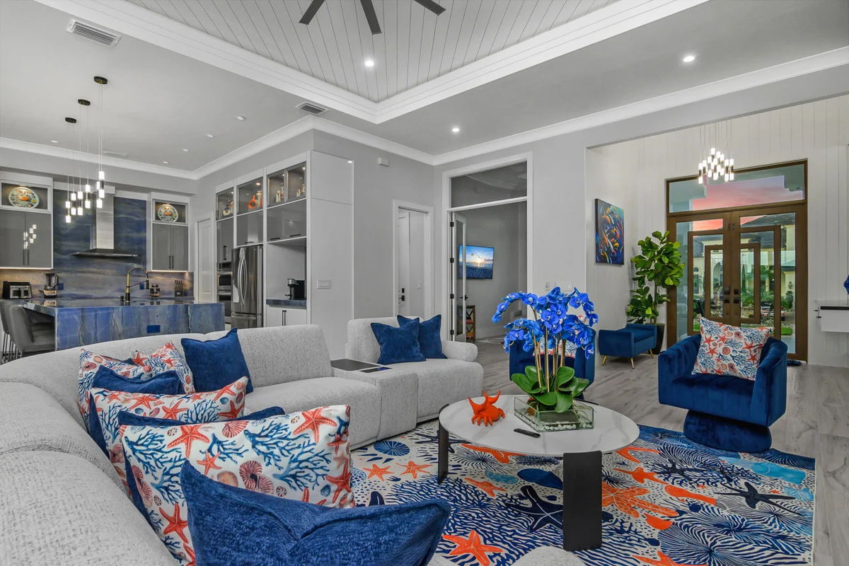 Marco Premium Escape/Waterfront #78