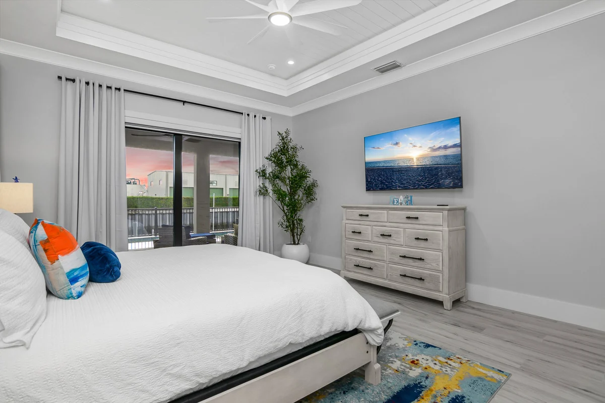 Marco Premium Escape/Waterfront #72