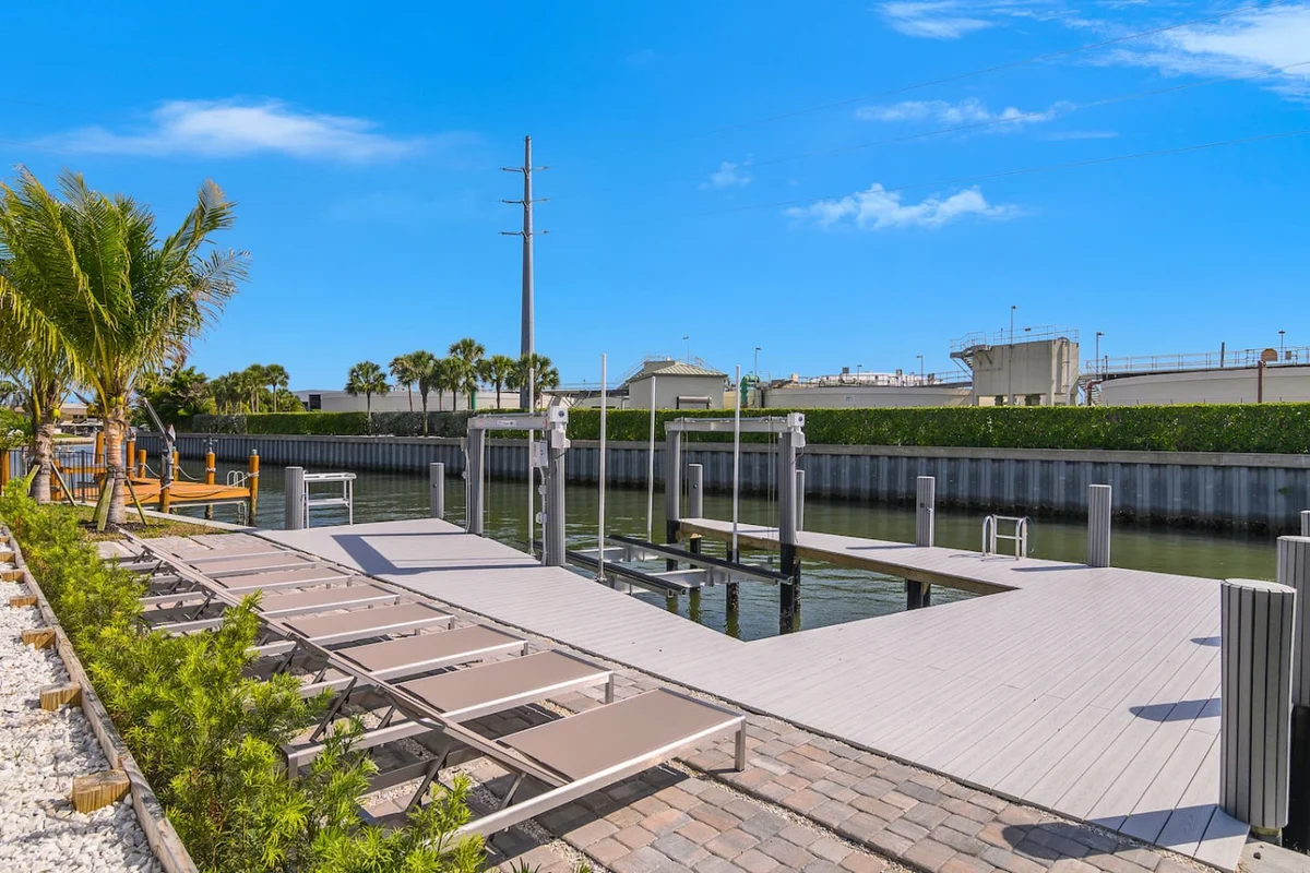 Marco Luxe Retreat / Waterfront #116