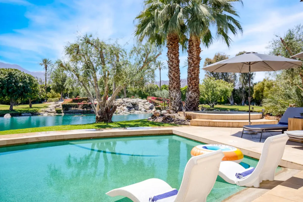 Mirabella Estate with Private Lake #143