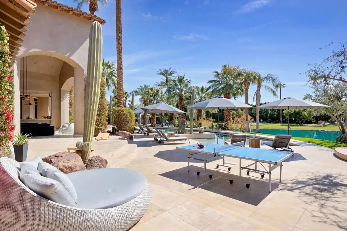 Mirabella Estate with Private Lake #106