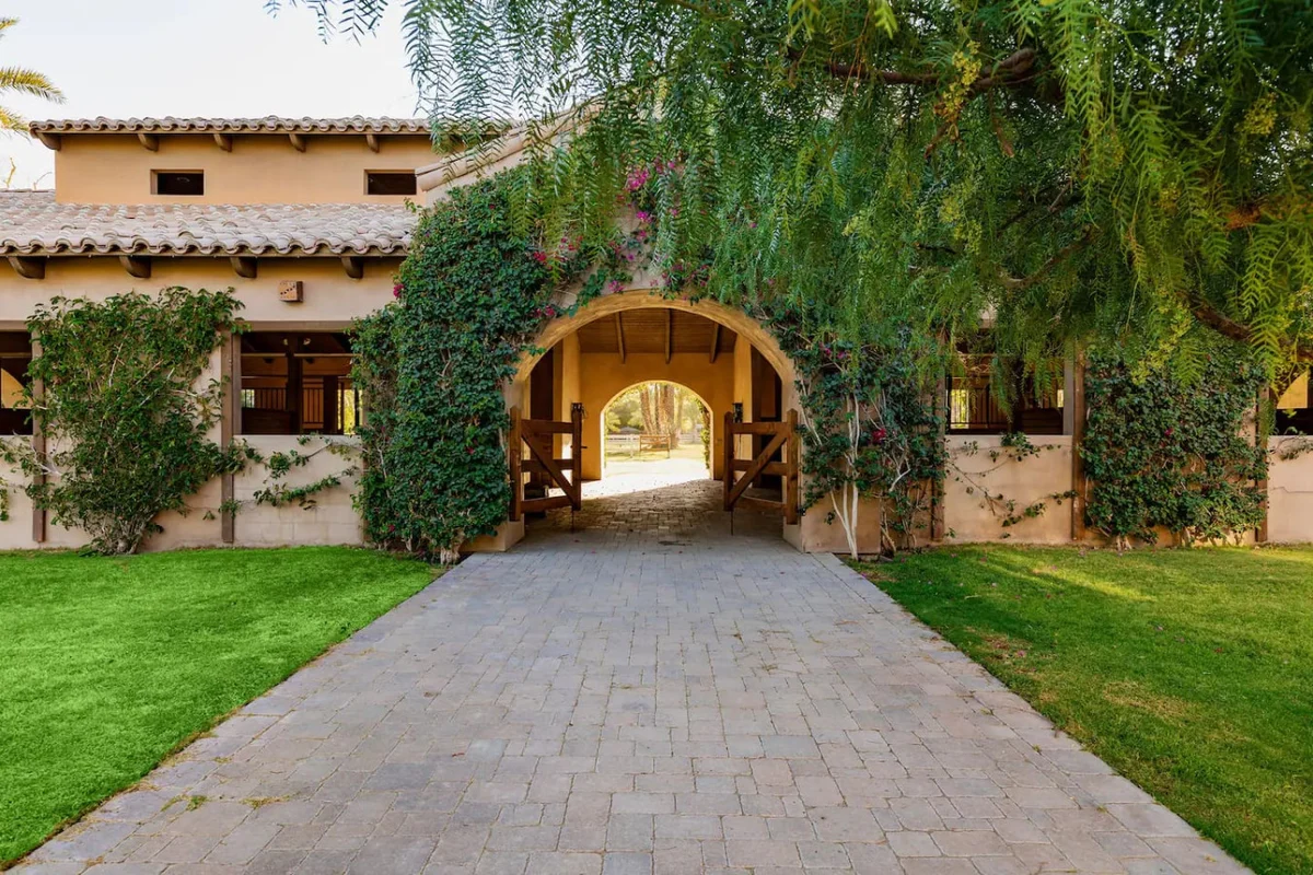 Mirabella Estate with Private Lake #157