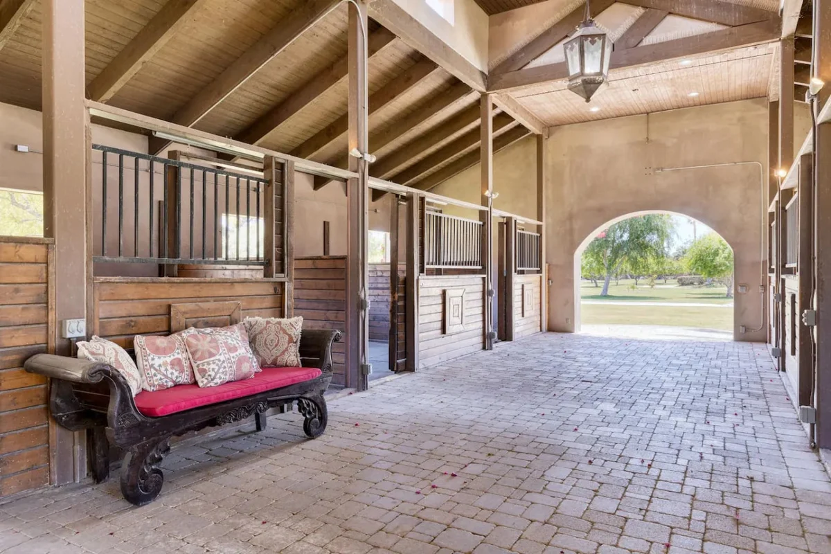 Mirabella Estate with Private Lake #80
