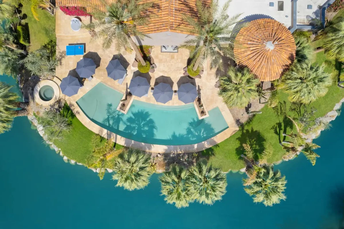 Mirabella Estate with Private Lake #154