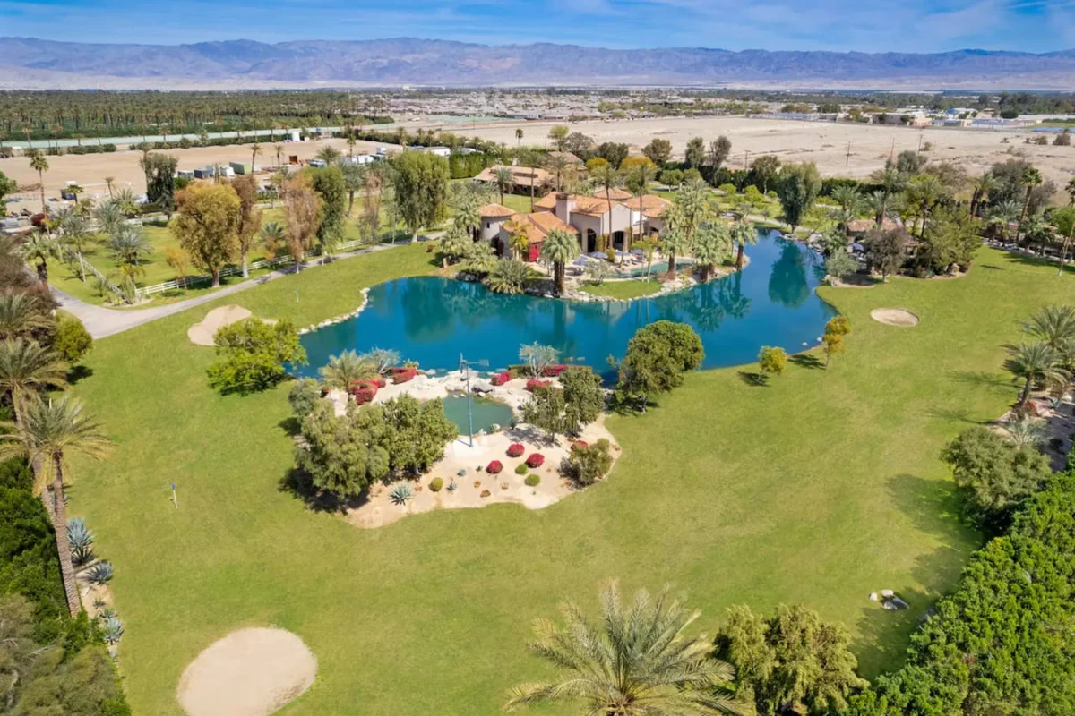 Mirabella Estate with Private Lake #73